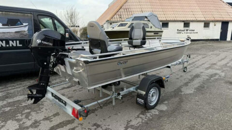 ACTIE Qwest Marine B421